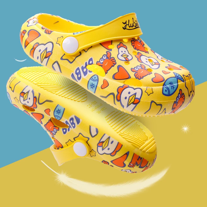 

Baby Children Clog Shoes 2021 Summer Cute Cartoon Beach Sandals Kids Garden Shoes Boy Girl Soft Non-Slip Indoor Toddler Slippers