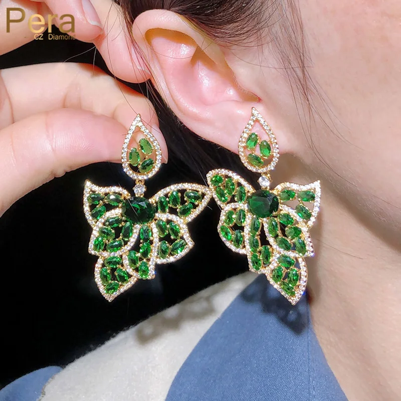 

Pera Yellow Gold Color Dark Green Big Leaf Drop Earrings with CZ for Luxury Wedding Banquet Party Women Costume Ear Jewelry E507