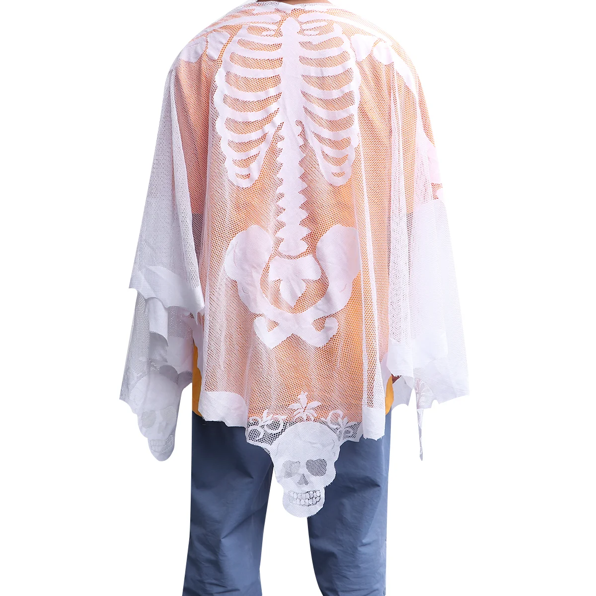 Рисунок 2 - Креативная белая кружевная шаль