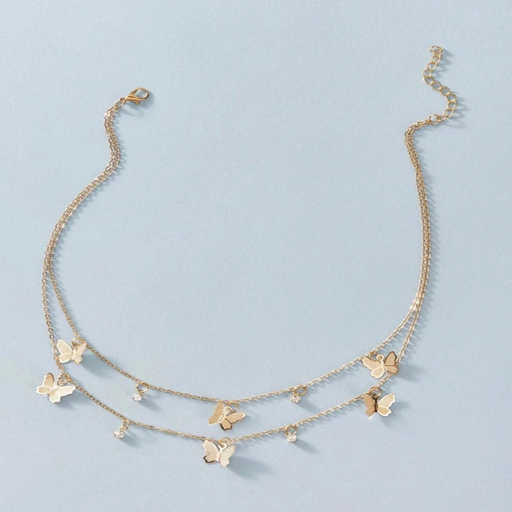 

Женское многослойное ожерелье с бабочкой, простое колье из сплава золотого и серебряного цвета с подвеской-бабочкой, цепочка до ключиц, эффектные женские ювелирные изделия