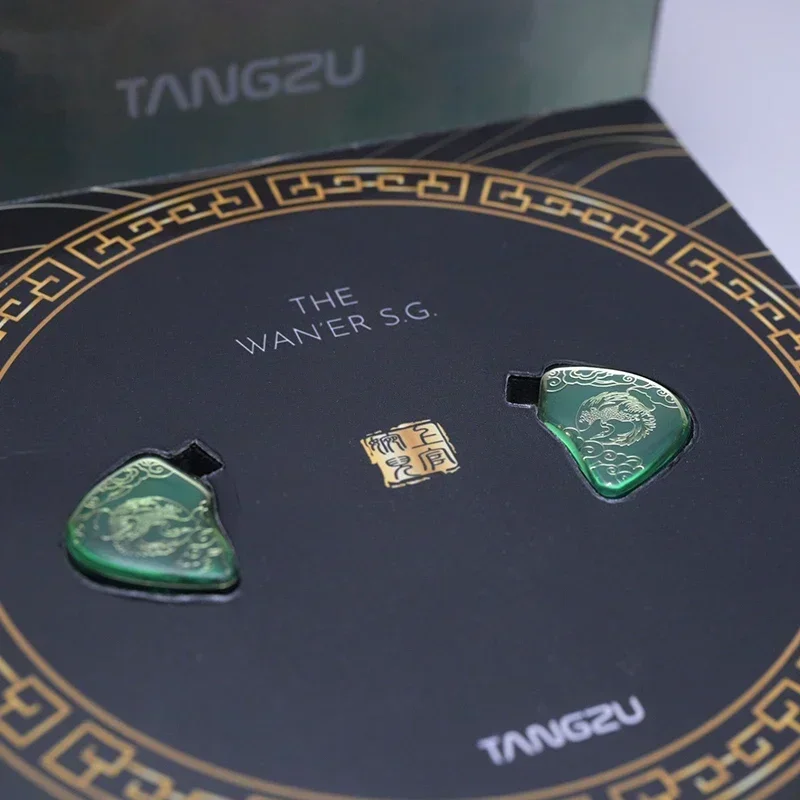 Фото Наушники-вкладыши Tangzu WANER SG HIFI с 10-мм динамическим драйвером, сменным кабелем 0,78 мм 2Pin, L-образным разъемом и микрофоном Tangzu Free №5