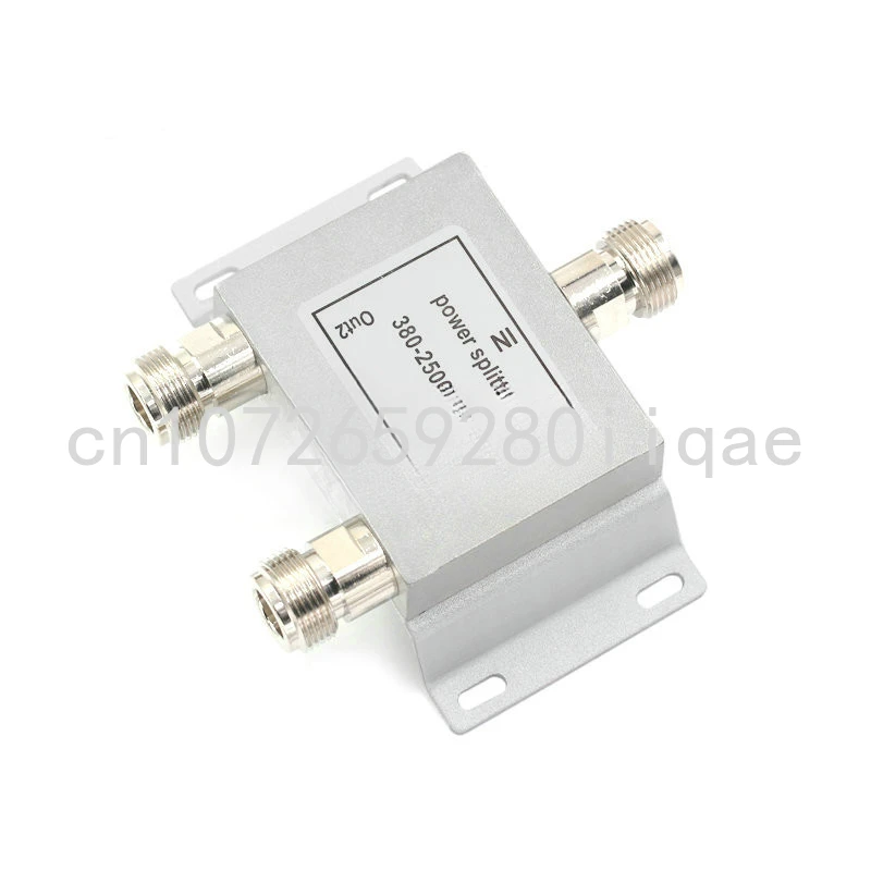 

N-type Power Divider One To Two Power Divider N-type Combiner 380-2500M Frequency Band 2.4G/WIFI Coverage