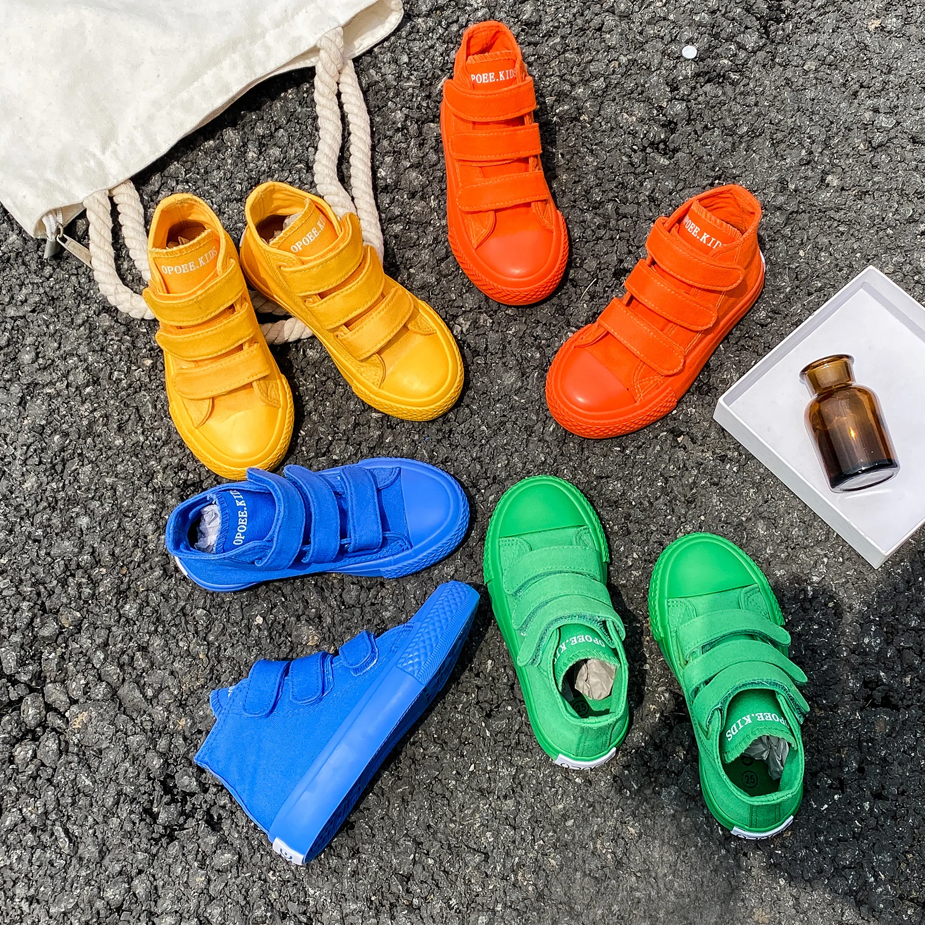 5015 модные однотонные Детские парусиновые туфли кроссовки для мальчиков и