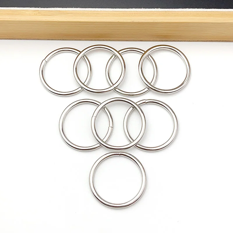 12Pcs of 30-32-35mm Big Size Metal Round Closed Mouth Ring Handmade DIY Necklaces, Bracelets, Cases and Bags Connected O-Ring