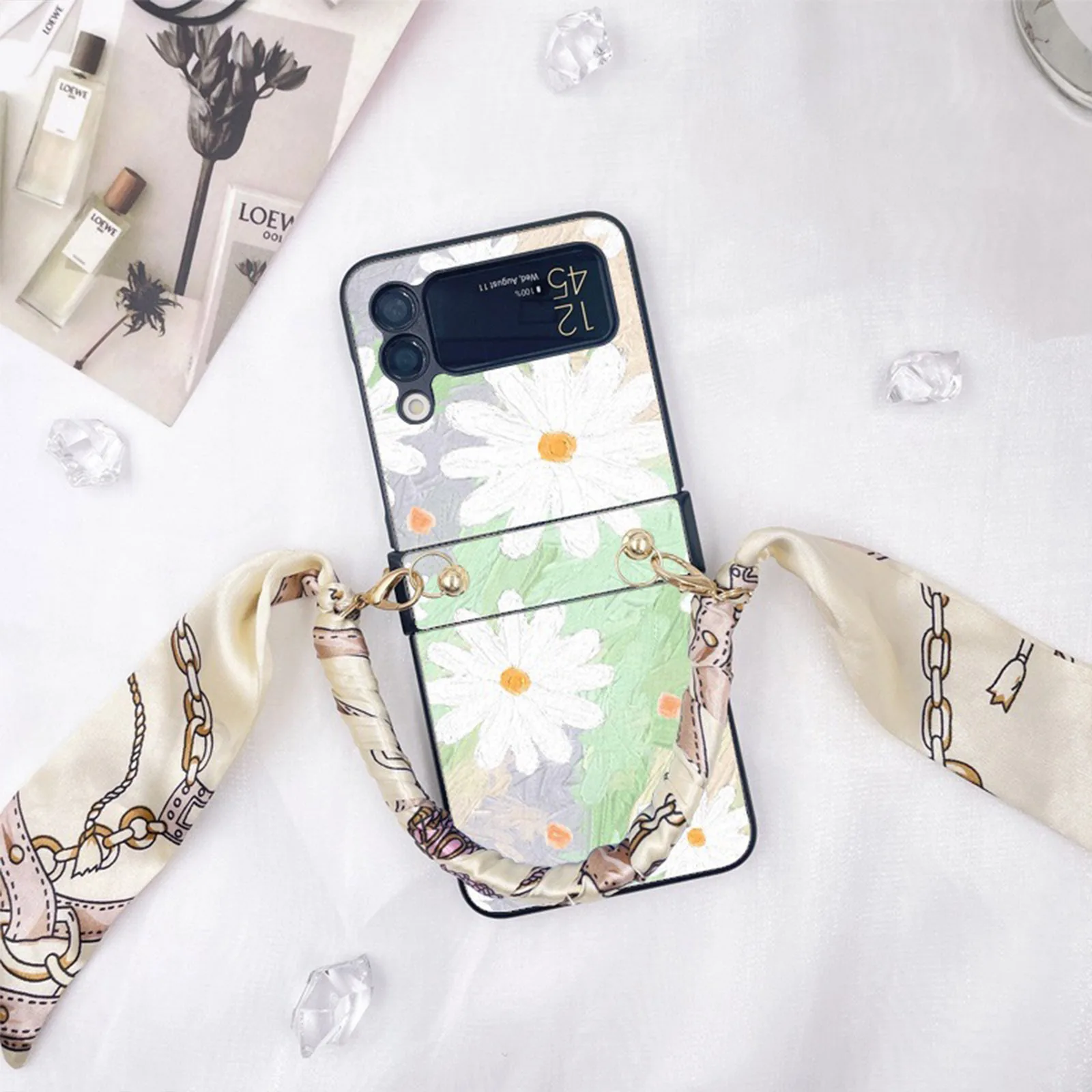 

Leather Case for Samsung Galaxy Z Flip 3 4 5G with Ribbon Hand Wristband Oil Painting Phone Case PC Shockproof Protective Cover