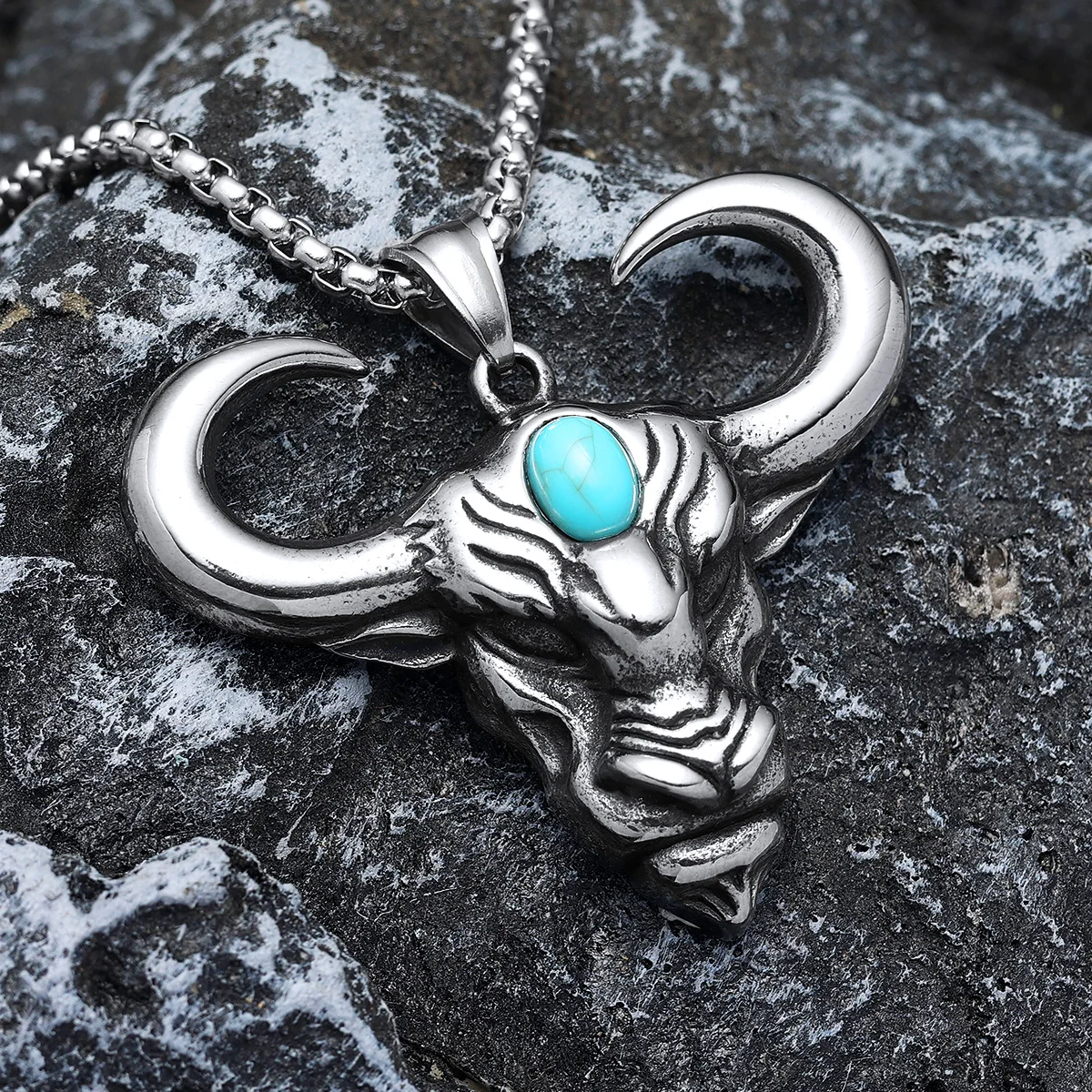 

Bull Pendants Men Strong Horns Necklace 316L Stainless Steel Gem Chain Rock Punk for Biker Friend Male Jewelry Gift Dropshipping