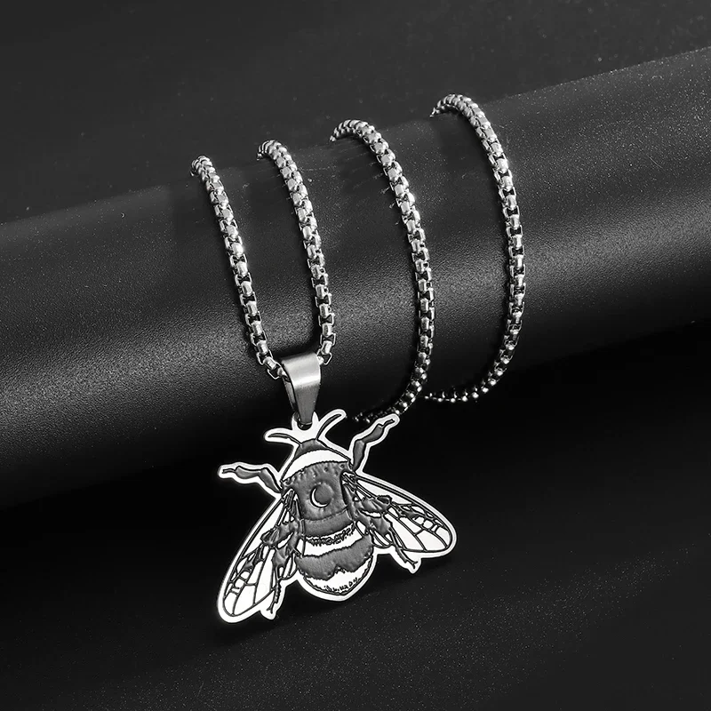 Ретро черный браслет из нержавеющей стали с полумесяцем и мертвой мотылью