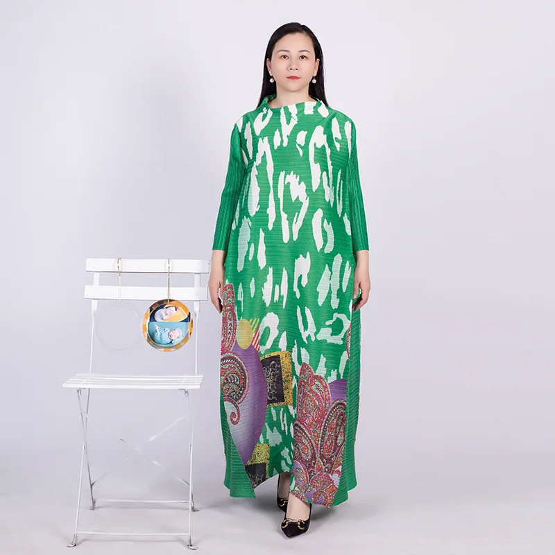 

Miyake Style Printed Dress for Women 2023 Spring New Printed round Neck Long Sleeve Loose Temperament plus Size Women's Dress