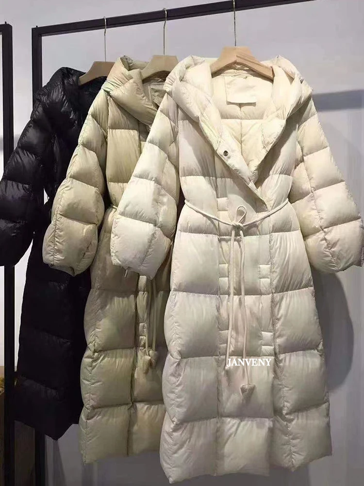 Janveny 2022 Новая роскошная пуховая куртка с поясом Женская зимняя длинная капюшоном