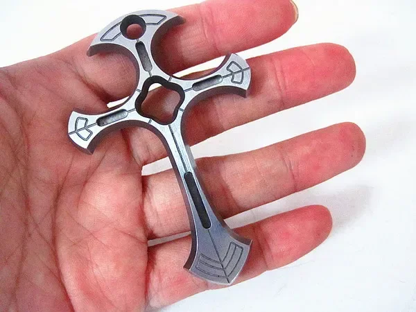 

Портативный кулон с крестом из нержавеющей стали