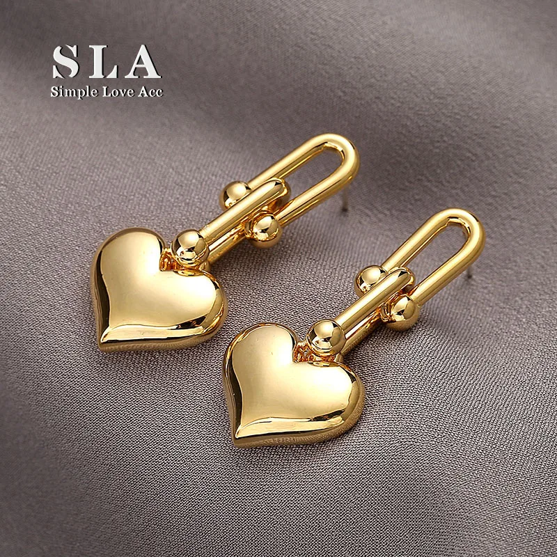SLA Private 2025 Новые металлические серьги в виде персикового сердца из золота 8 карат