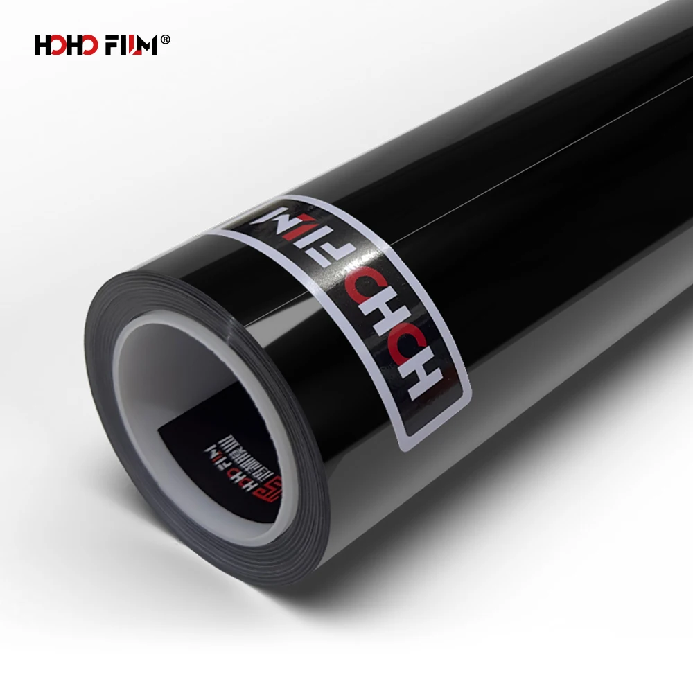 Рисунок 4 - Глянцевая черная пленка PPF для