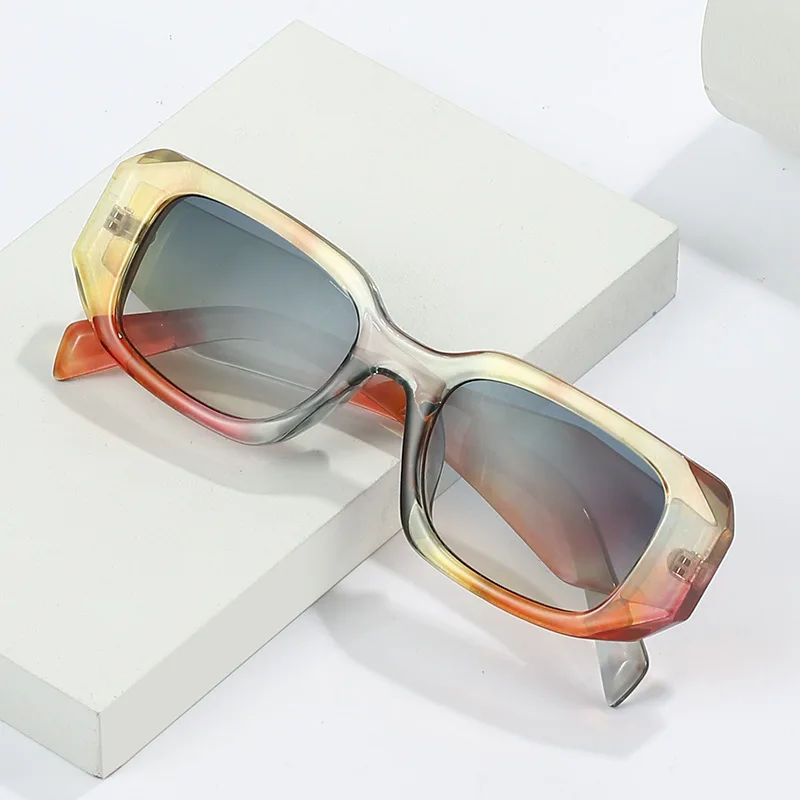 

DOISYER New Fashion Handmade Diamond Half Frame Women Trendy Metal Wave Decorative Glasses Frame