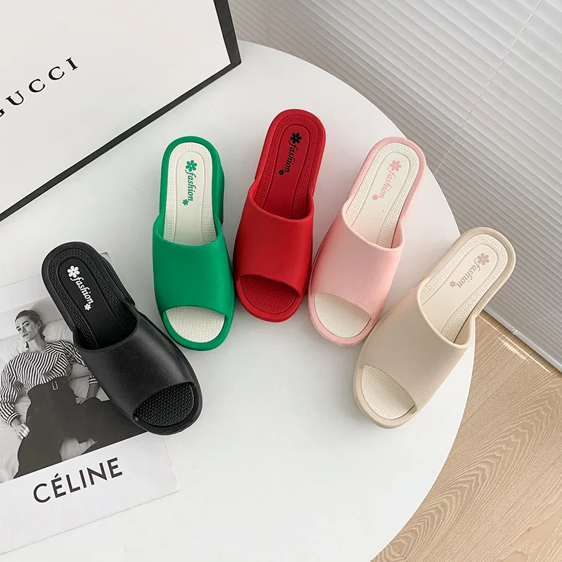 Platform Slippers Female 2022 Net Celebrity INS Tide Fashion Outdoor Wear Wedge Middle Heel EVA Lady Wind Beach Sandals
