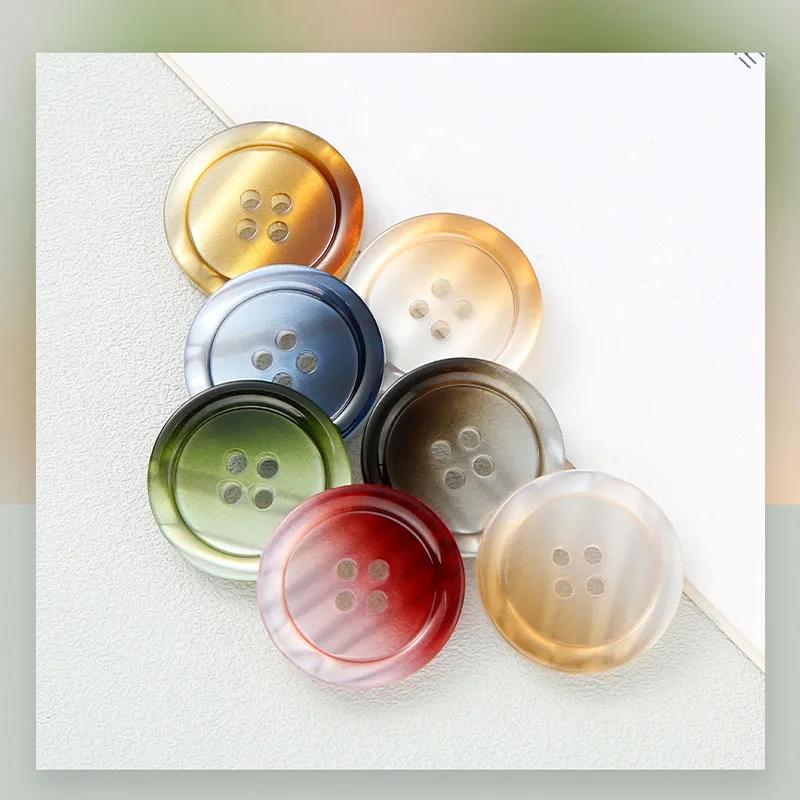 

Crystal Clear Four Holes Gradient Resin Button For Clothes Decorative DIY Handmade Garment Accessories Log Buttons
