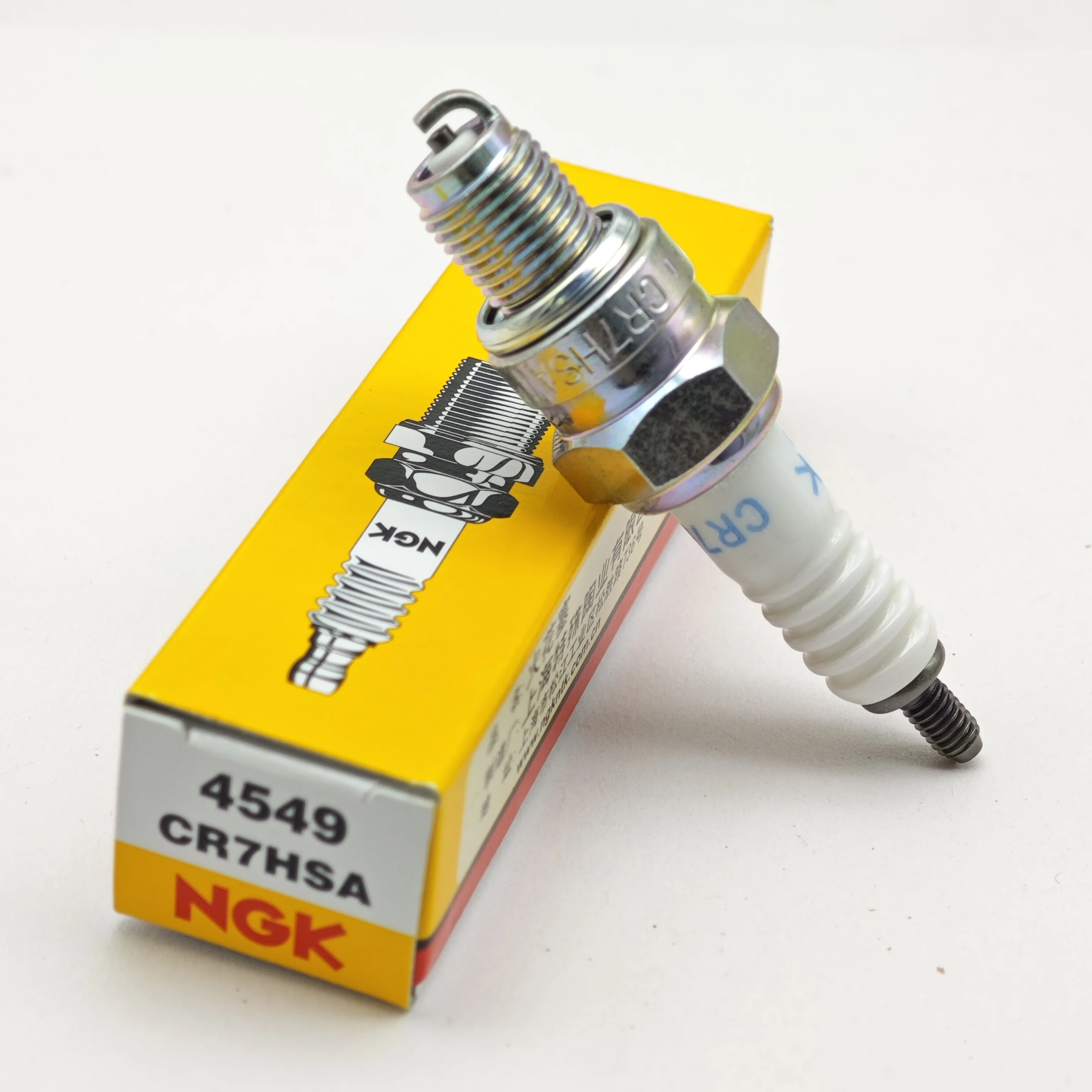 

1 шт. оригинальная свеча зажигания NGK CR7HSA # 4549 для CBT 125 Haomai GY6 Ghost Fire Fuxi Qiaoge