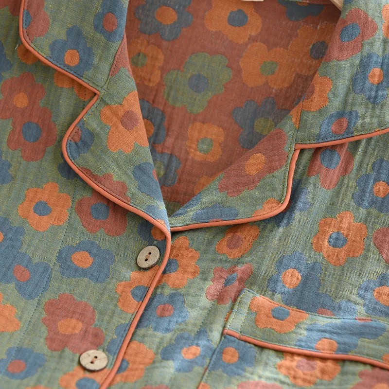 New Women's Pajamas Set 100% Cotton Spring /Autumn  Pajamas for Women Sleepwear Two Piece Large Flower Size Four Season Home