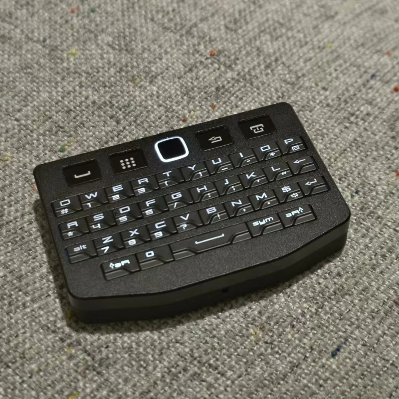 Фото Мини-клавиатура Blackberry P9981/Q10 с трекпадом, Bluetooth, USB, двойной режим работы, регулировка DPI, десять уровней скорости, все клавиши без конфликтов. №4