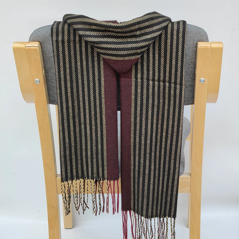 

2022 Four SeasoHot Sale Men Scarf Women With Tassel Color Lattice Cashmere Scarves Thinker Warm Female Shawl Long Couple Scarf