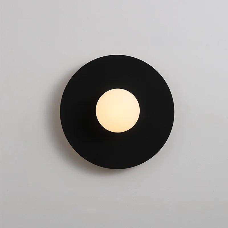 

Скандинавская люстра для спальни, гостиной, настенное бра, простая современная круглая лампа черного и белого цветов, лампа для коридора, коридора, потолочный светильник