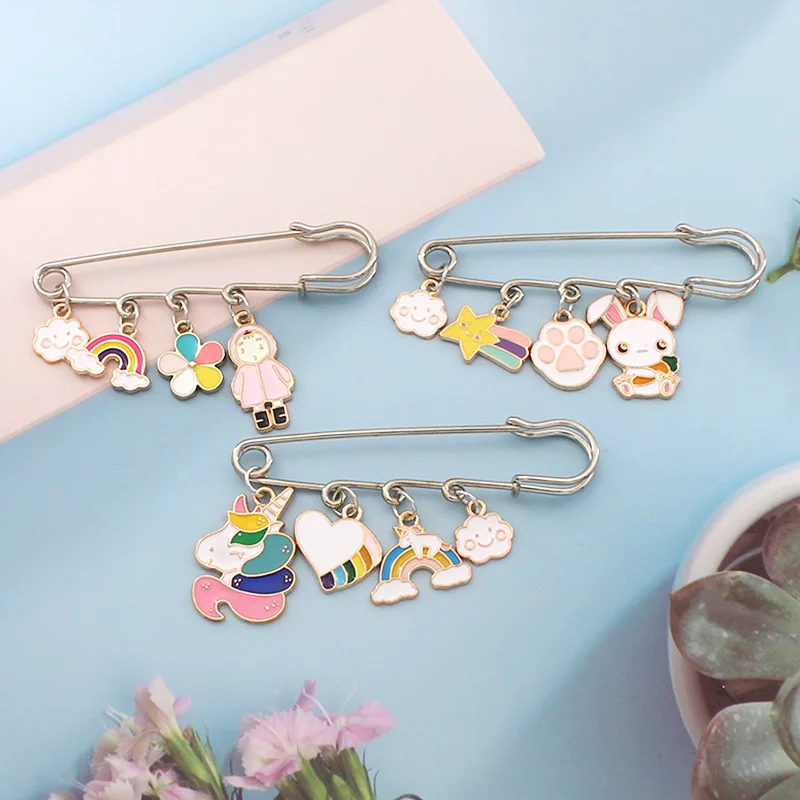 

Unicorn Rabbit Pendant Brooch for Girls Women Metal Enamel Cartoon Pins New Fashion Cute Waist Buckle Safety Pin Accessories