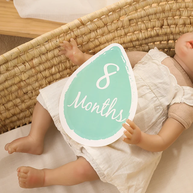 1Set Baby Milestone Cards Month Sticker Baby Memorial Birth Monthly Kids Commemorative Card Photography Props Accessories Gift 4