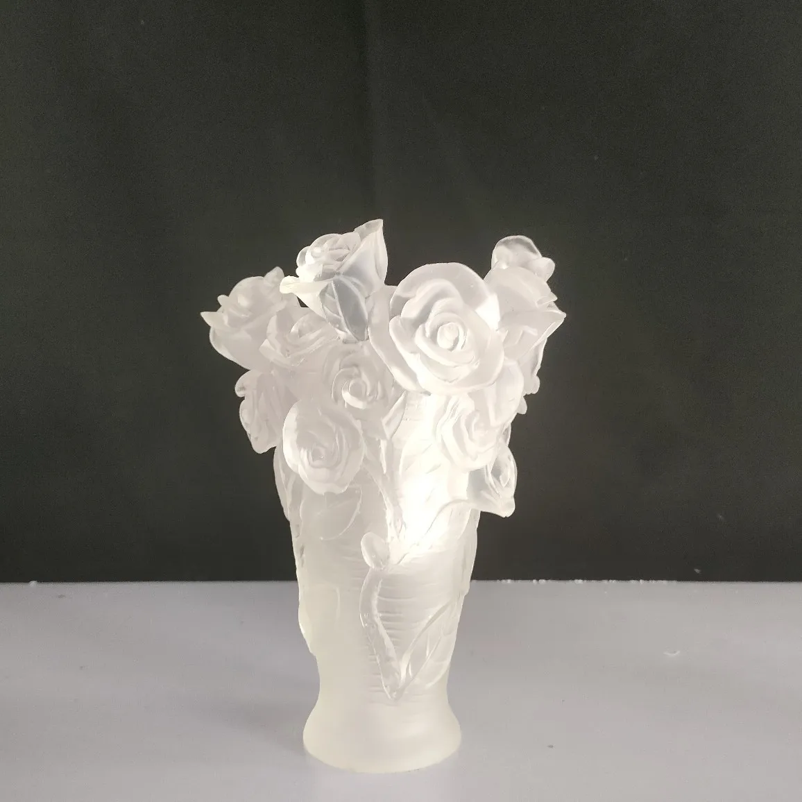 

Arabic Incense Burners Resin Crystal Flowers Vase Decorative Oranament Luxury Holy Stick Burner Holder for Muslim Ramadan Gift