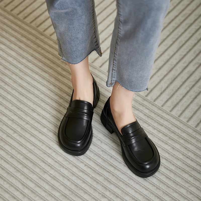 Loafers Women's Genuine Leather Spring 2023 New Ladies Casual Shoes Flat Soft Surface Comfortable Single Shoe Female