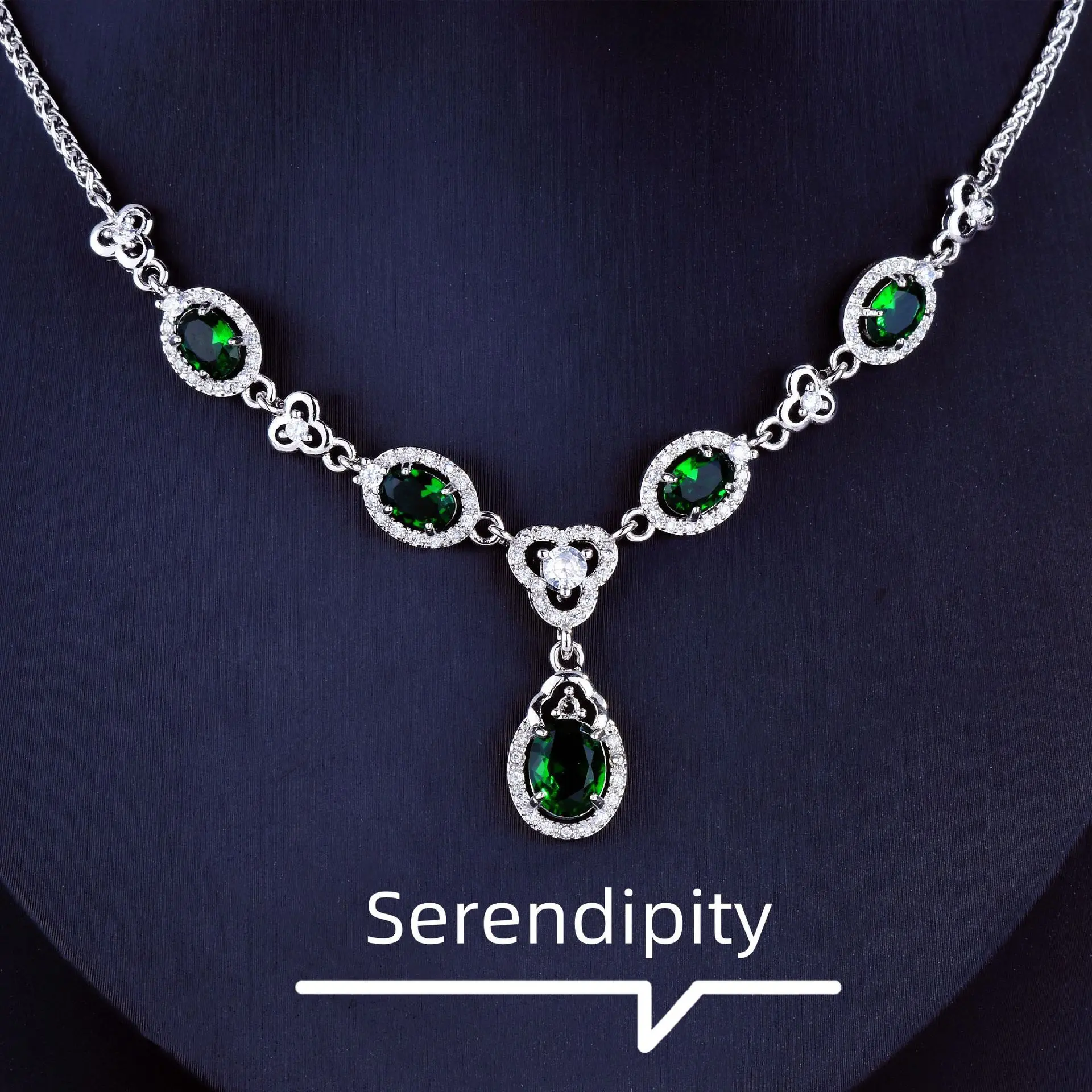 

Emerald Set Chain Simulation Sky Blue Topaz Necklace Luxury Full Diamond Ruby Pendant Good Looking Gift