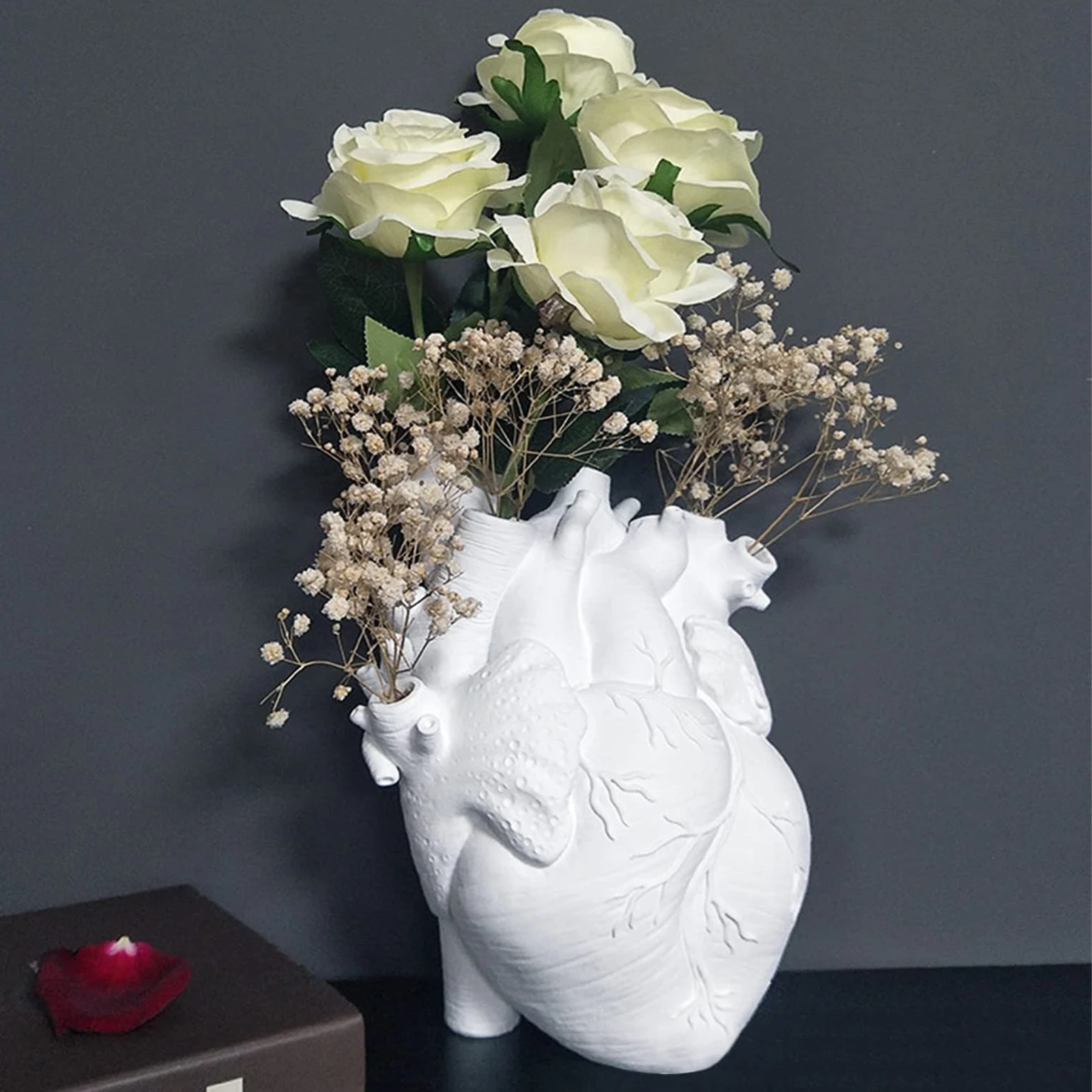 

Heart Shape Flower Vase Resin Vase Dried Flower Container Vases Pots Body Sculpture Desktop Flower Pot Home Decoration Ornaments