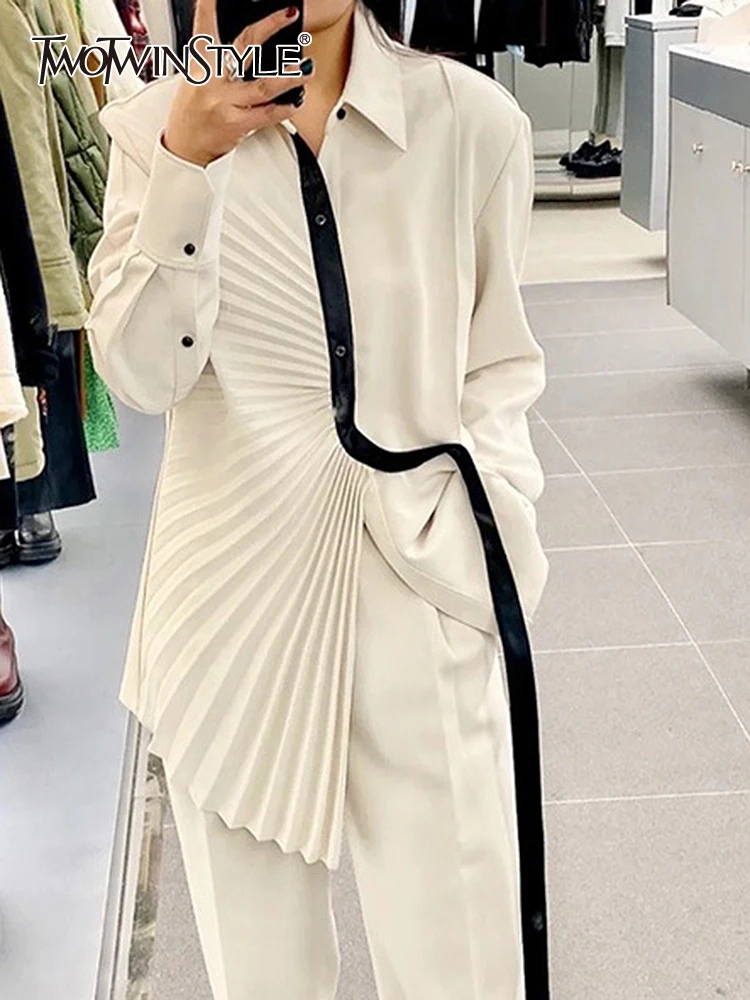 

TWOTWINSTYLE Patchwork Ruched Asymmetrical Shirt For Women Lapel Long Sleeve Colorblock Loose Blouses Female Clothes Fashion New