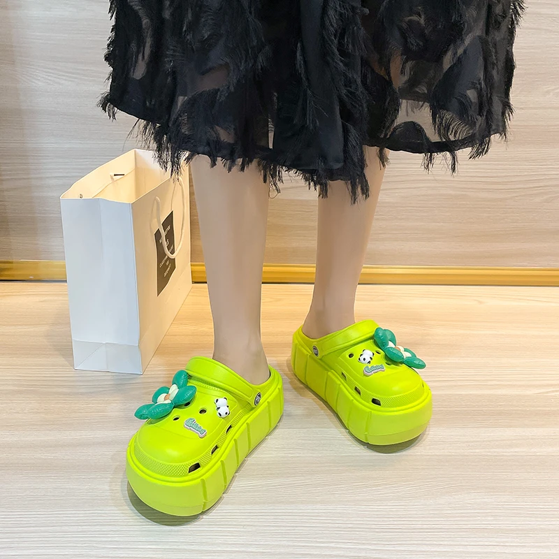 

Cartoon Florets New Summer 2022 Platform Height Slippers For Women