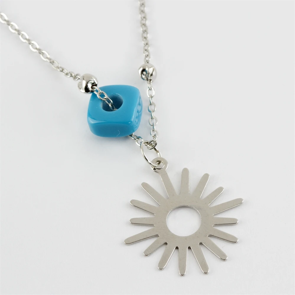 

Длинное ожерелье со звездами