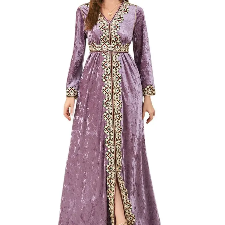 Winter Abaya Arabic Long Dress Women Lace Embroidered Trimming Belted Muslim Dresses Morocca Kaftan Dubai Tukish Abayas Evening