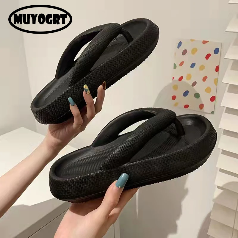 

Fashion Thick Platform Flip Flops Woman Beach Sandals Soft Vintage Anti-Slip Slippers Couple Outdoor Summer Beach Eva Men Slides