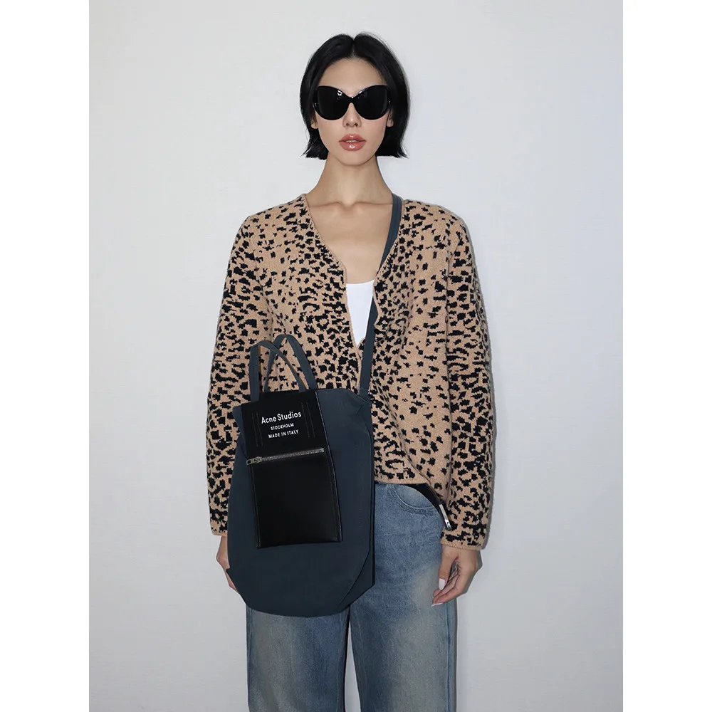 Vanessa Lab осенне-зимний вязаный кардиган с леопардовым принтом и длинными рукавами