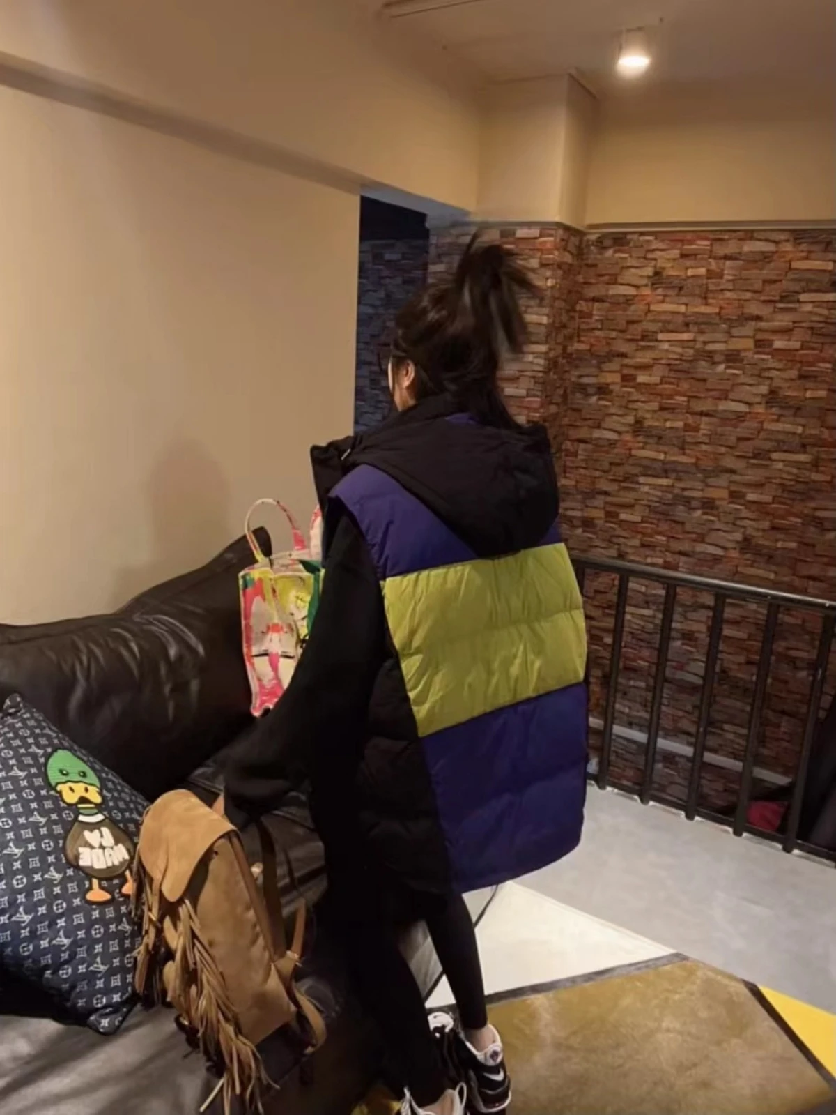 

Down Vest Women European Goods 2022 Autumn And Winter New Loose Big Pocket Color Matching Hooded Vest Western Duck Down Coat