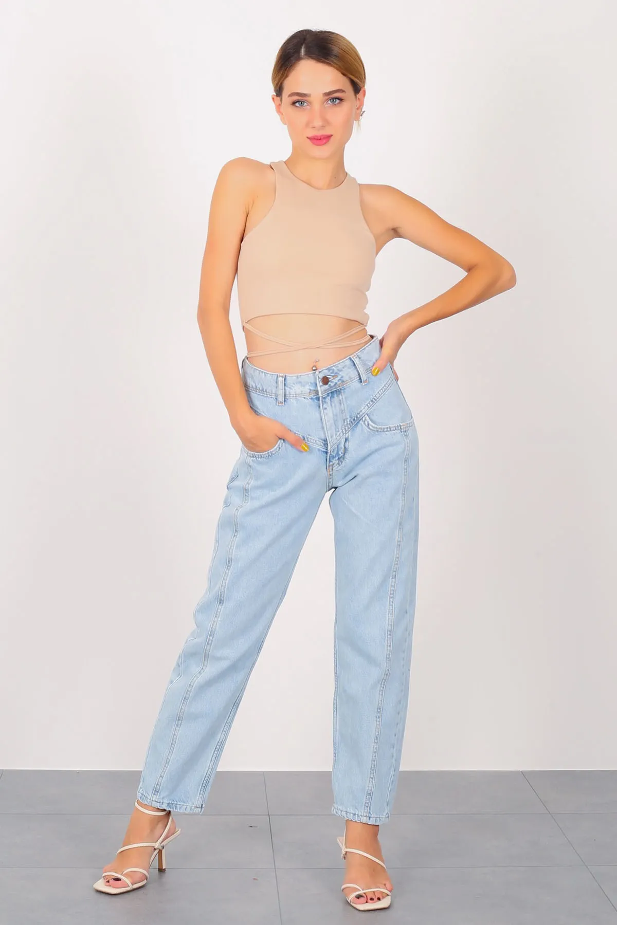 

Facette Women 20211567323 бежевый Halter-Neck Gusset Bluz