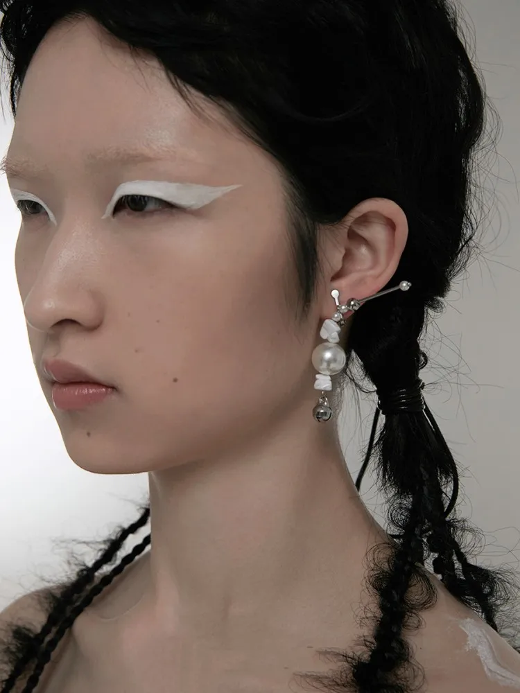 Серьги HUANZHI в виде белого мятого камня металлические шариковые серьги