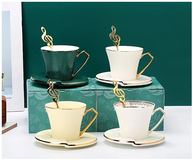 

Nordic retro ceramic coffee mugs cup and saucer with spoon hand-painted gold tea cup set Home breakfast milk oatmeal cup CE / EU