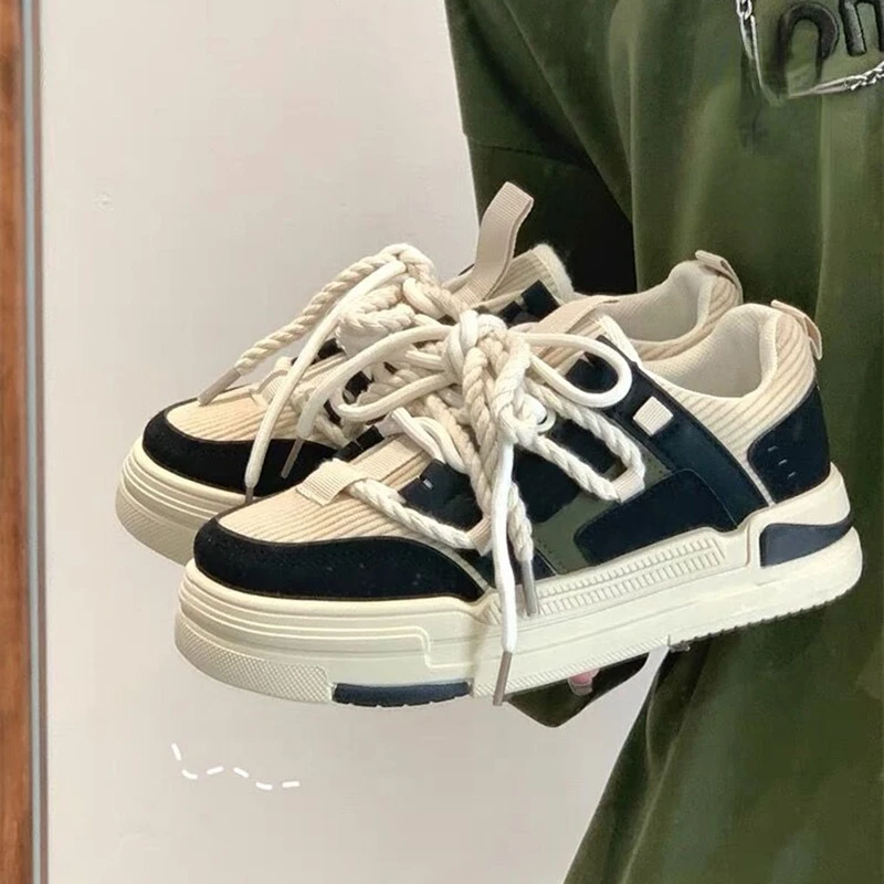 

Black White Vintage Platform Sports Shoes Women Sneakers Korean Fashion Casual Flats Vulcanize Spring Summer Tennis Female
