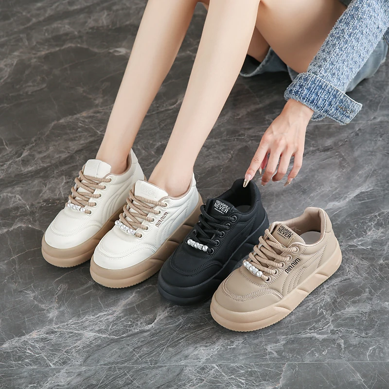 Летняя обувь женские мокасины на танкетке 2024 сабо платформе осенние