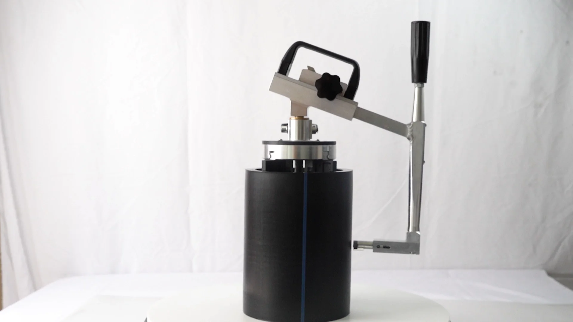 

PE Hand Pipe Scraper Rotary Mechanical Pipe Scraping Tool Pipe Scrapers