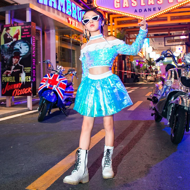 Модельная модная трендовая одежда с блестками для девочек на новый год детская