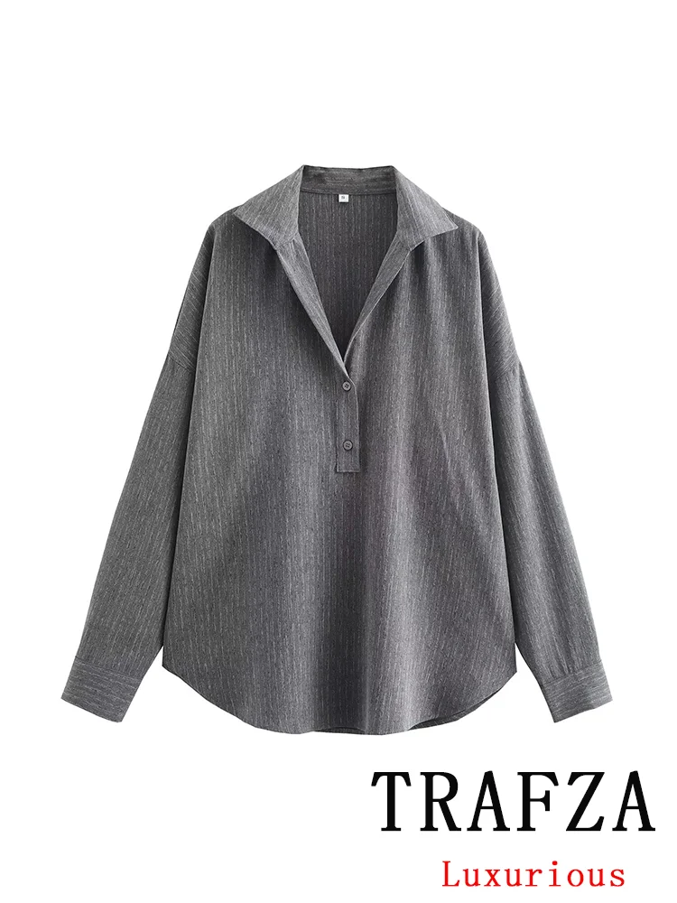 Блузка-поло женская однотонная с длинным рукавом свободного покроя