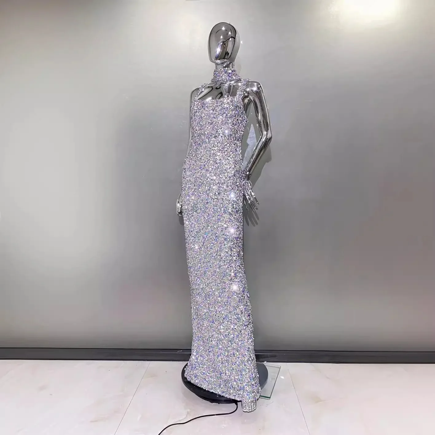 Модное облегающее красочное длинное платье без рукавов с v-образным вырезом и