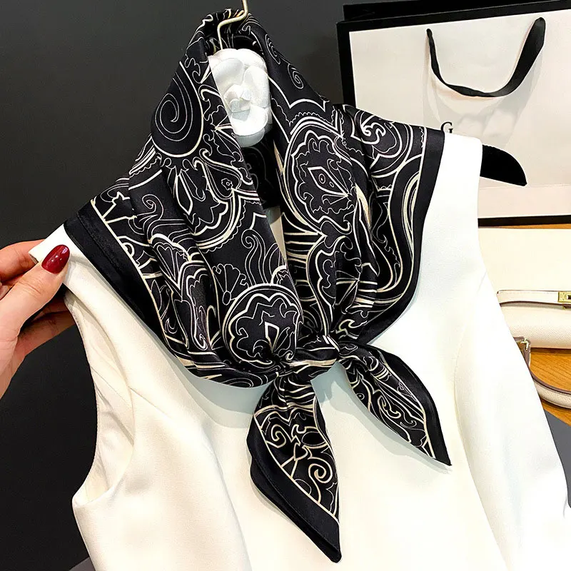 

New Arrival 2022 Fashion 100% Silk Scarf Women Handkerchief Female Bandana Neck hijab Spring Neckerchief Square Scarves шарф