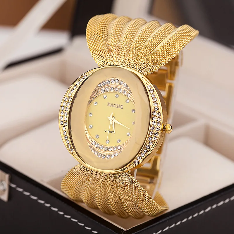 

Hot Sale Design Net Strap Watch for Women European/American Fashion Luxury Bracelet Bright Diamond Butterfly Lady Quartz Watch