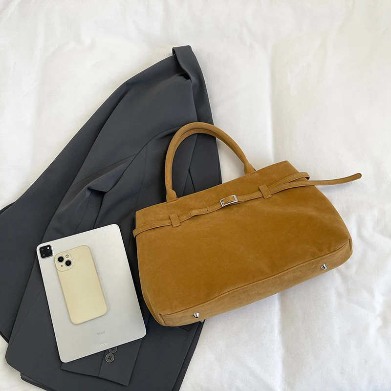 Женская зимняя байковая сумка роскошная дизайнерская на плечо под мышками