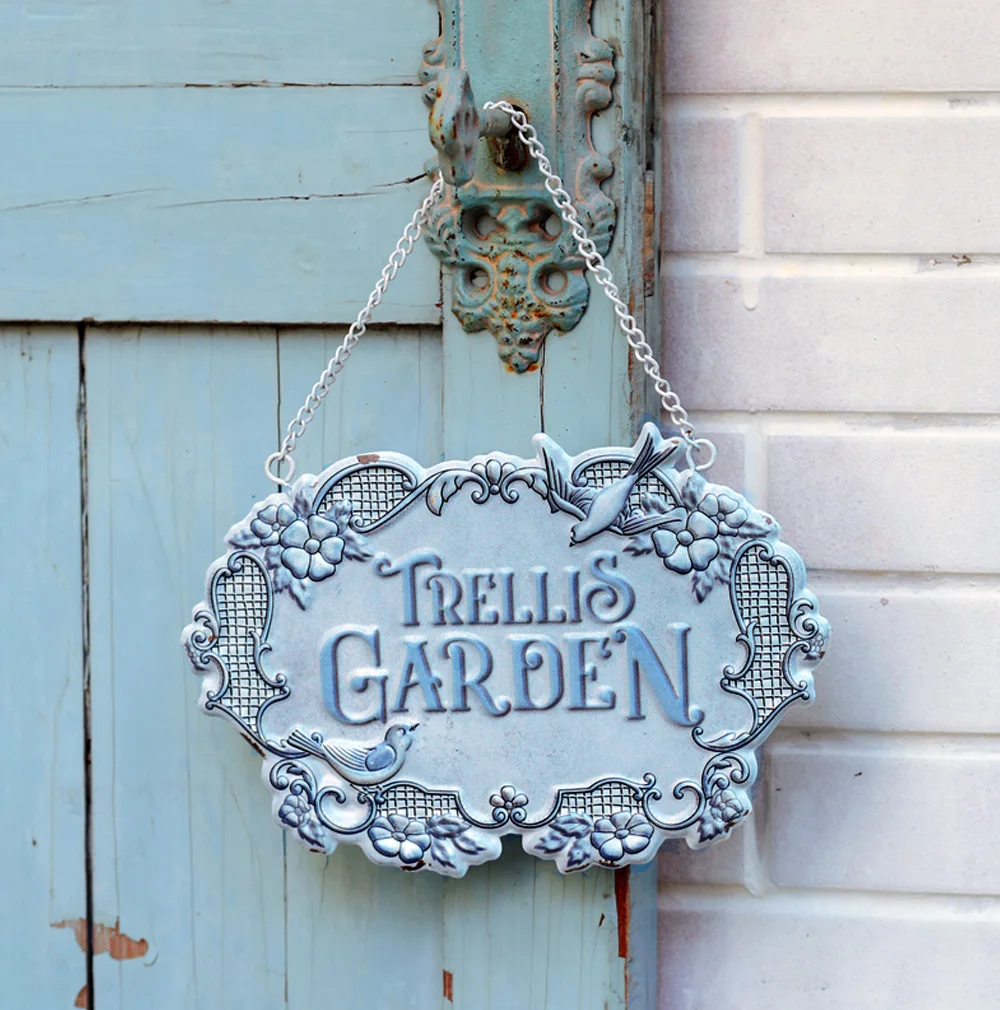 

Small Metal Hanging Vintage Retro Wall Decor Plaque